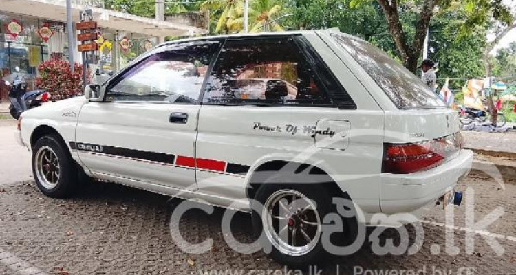 TOYOTA COROLLA 1989