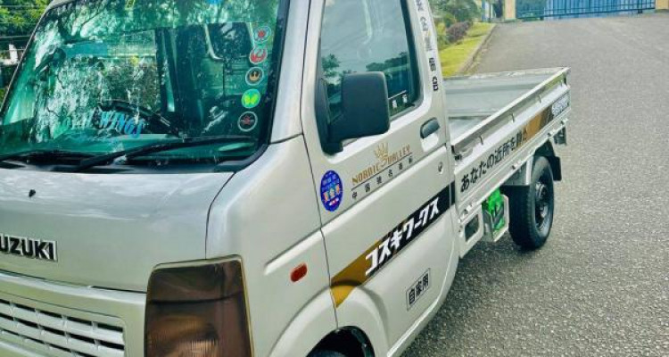 SUZUKI DA63 2003