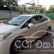 TOYOTA PRIUS 2011