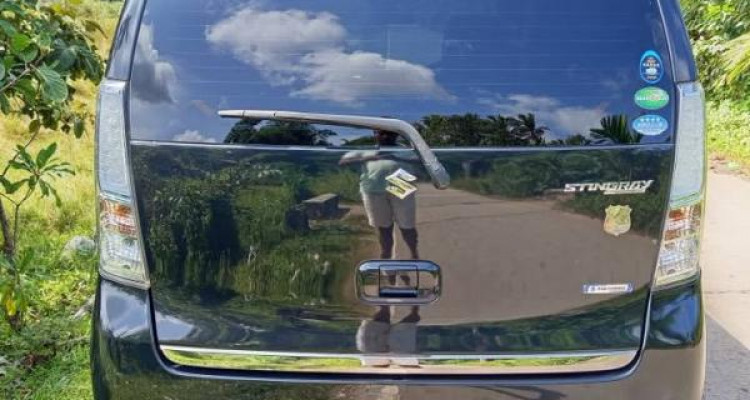 SUZUKI WAGON R STINGRAY 2014
