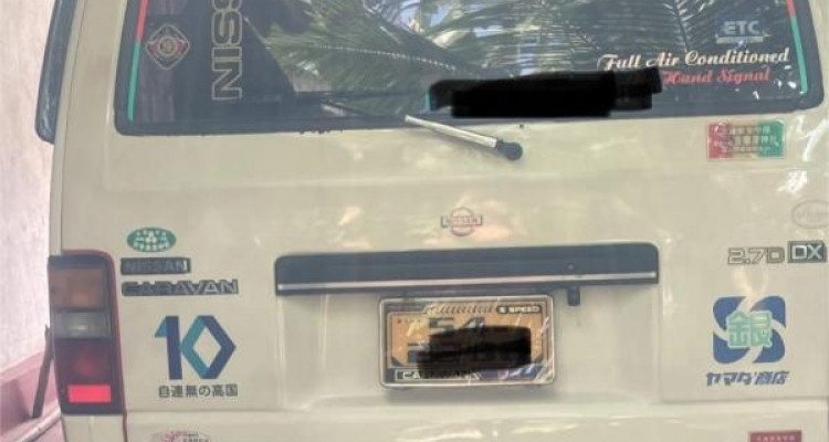 NISSAN CARAVAN 1988