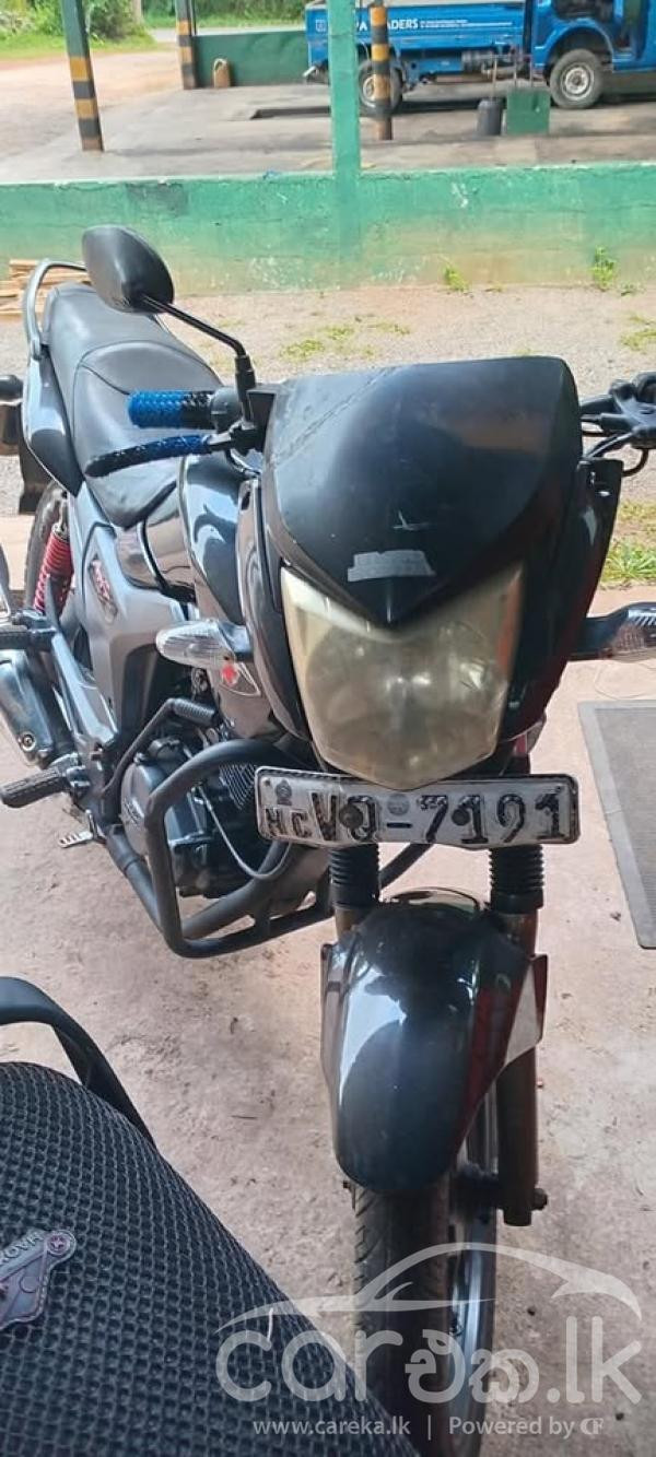 HERO HONDA HUNK 2012