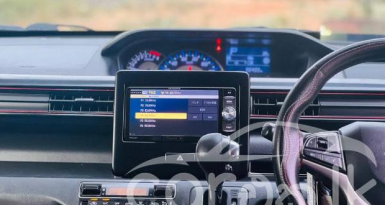 SUZUKI WAGON R STINGRAY 2018
