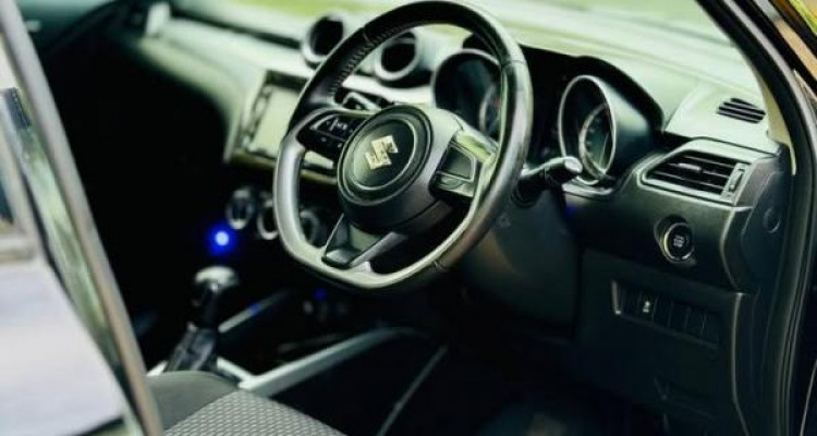 SUZUKI SWIFT 2017