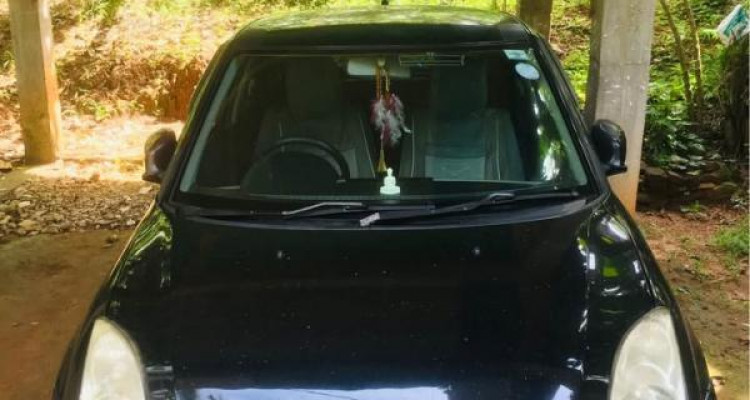 SUZUKI SWIFT 2005