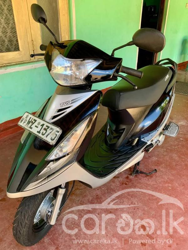 TVS SCOOTY STREAK 2011