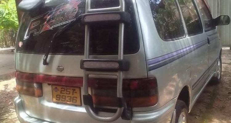 NISSAN SERENA 1998