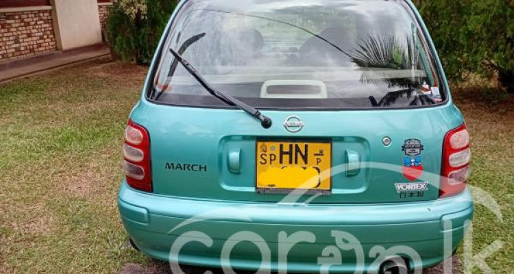 NISSAN MARCH K11 2000