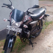 BAJAJ PLATINA 2011
