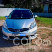 HONDA FIT 2013