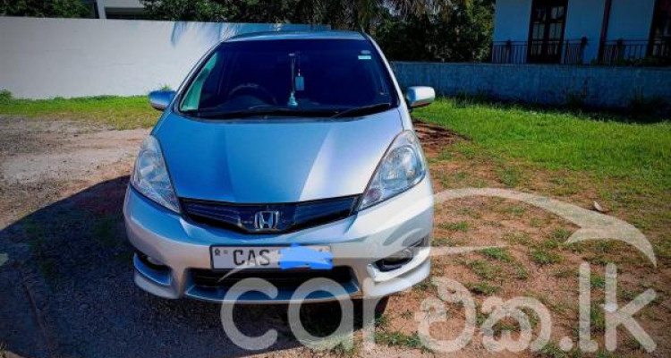 HONDA FIT 2013