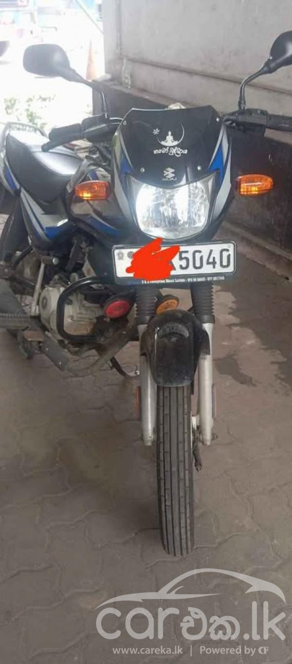 BAJAJ CT100 2024