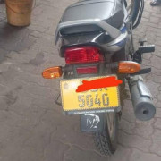 BAJAJ CT100 2024
