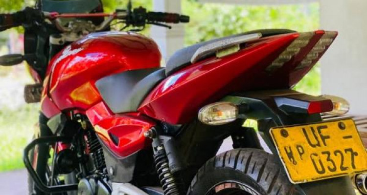 BAJAJ PULSAR 2008
