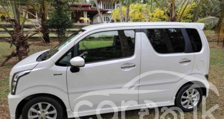 SUZUKI WAGON R STINGRAY 2018