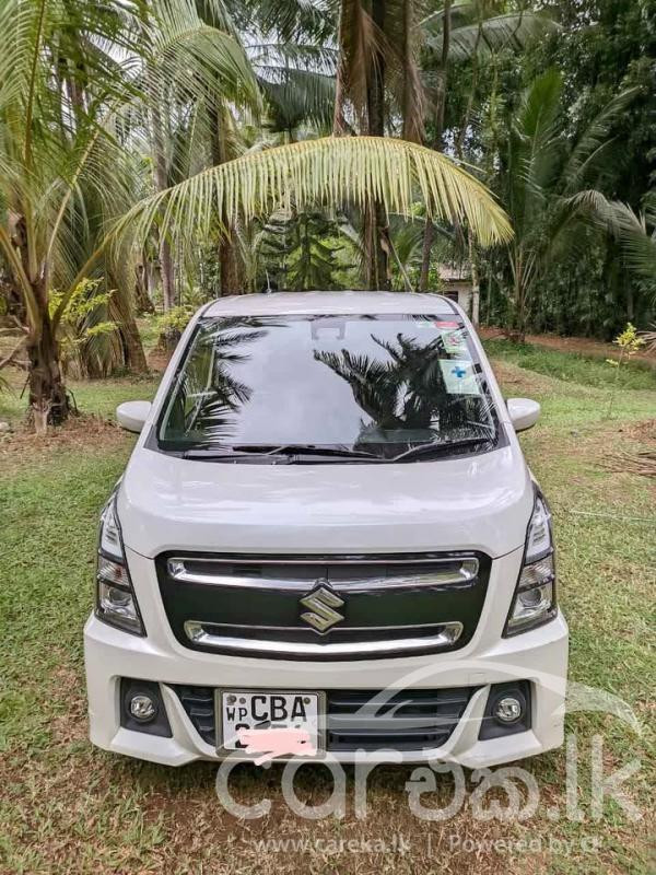 SUZUKI WAGON R STINGRAY 2018