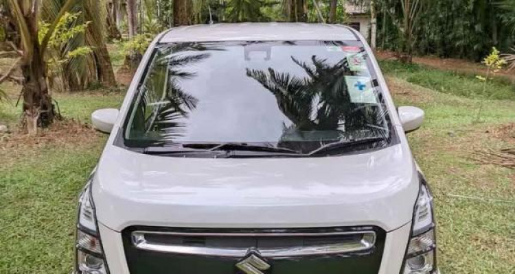 SUZUKI WAGON R STINGRAY 2018