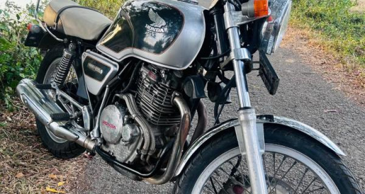 HONDA Gb400 2004