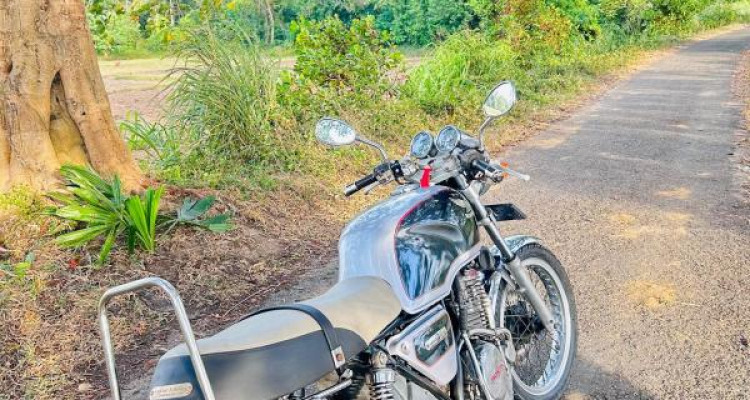 HONDA Gb400 2004