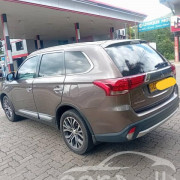 MITSUBISHI OUTLANDER 2015