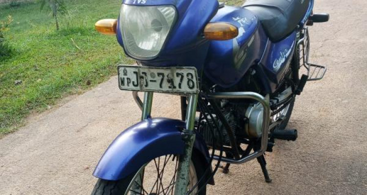 TVS CENTRA 2004
