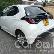 TOYOTA YARIS 2024