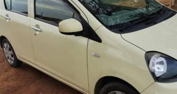 DAIHATSU MIRA 2015