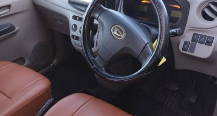 DAIHATSU MIRA 2015