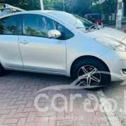 TOYOTA VITZ 2008