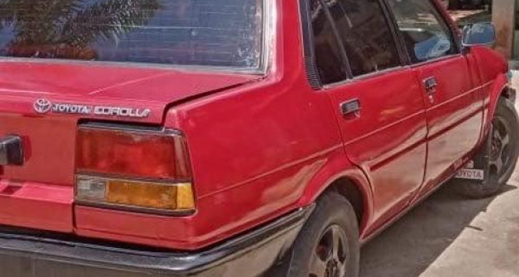 TOYOTA COROLLA AE80 1983