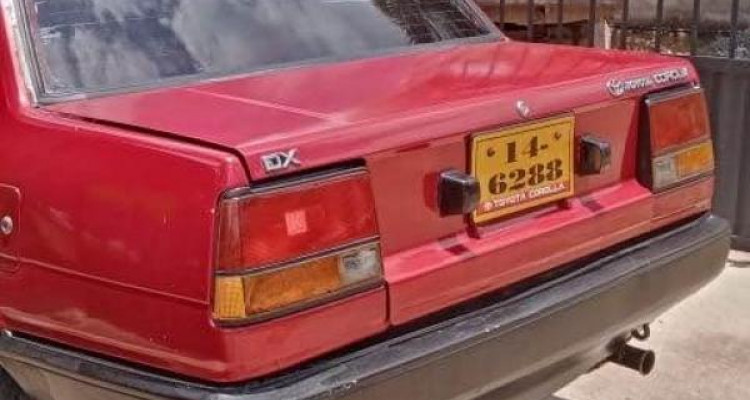 TOYOTA COROLLA AE80 1983