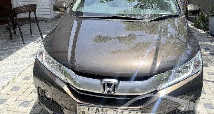 HONDA GRACE 2015