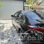 HONDA GRACE 2015