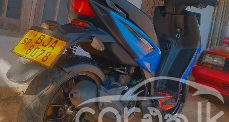 APRILIA SR125 2019