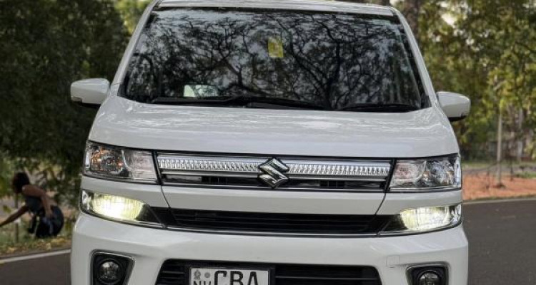 SUZUKI WAGON R FZ 2018