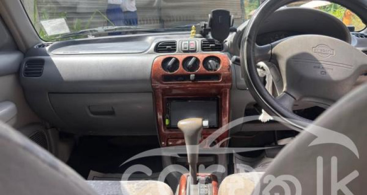 NISSAN MARCH K11 1999