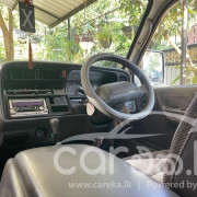 TOYOTA DOLPHIN LH102 1992
