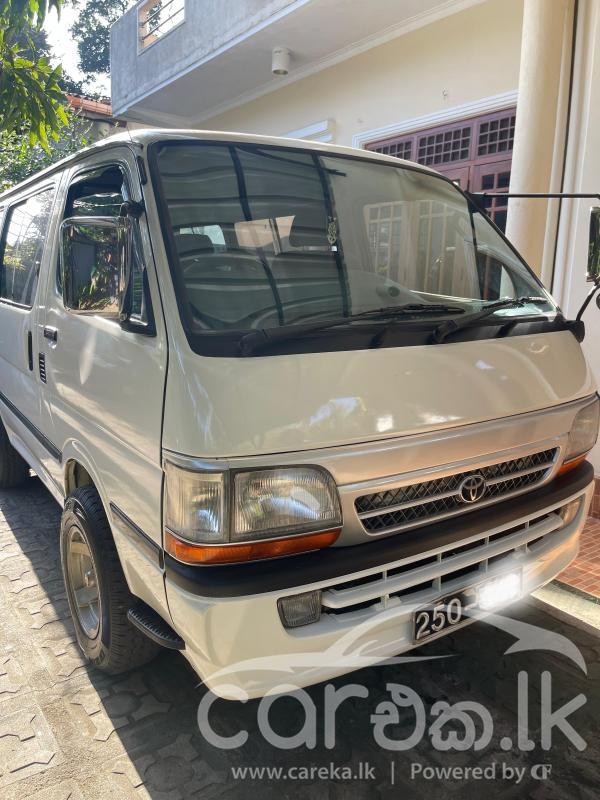 TOYOTA DOLPHIN LH102 1992