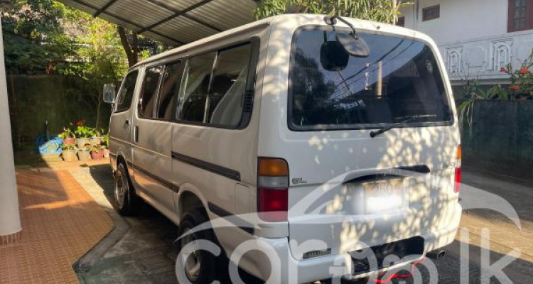 TOYOTA DOLPHIN LH102 1992