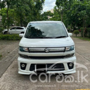 SUZUKI WAGON R PREMIUM 2018