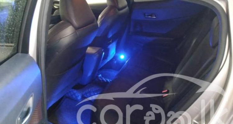 TOYOTA C-HR 2017