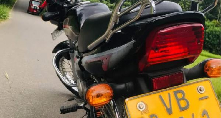 BAJAJ CT100 2009