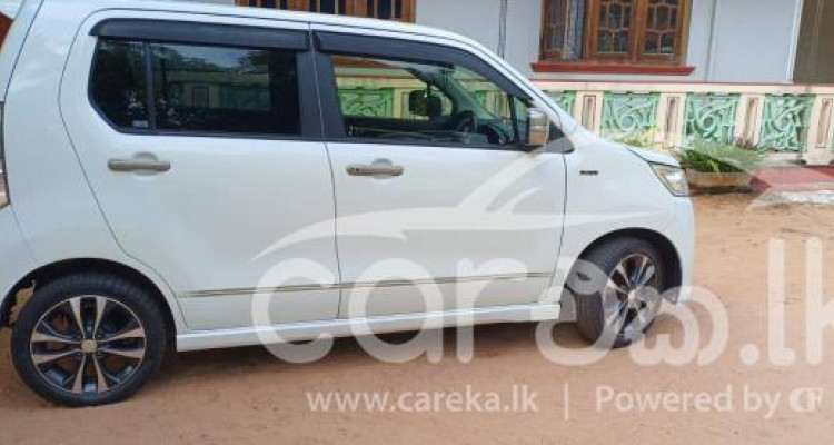 SUZUKI WAGON R STINGRAY 2014