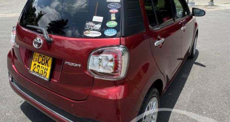 TOYOTA PASSO 2016