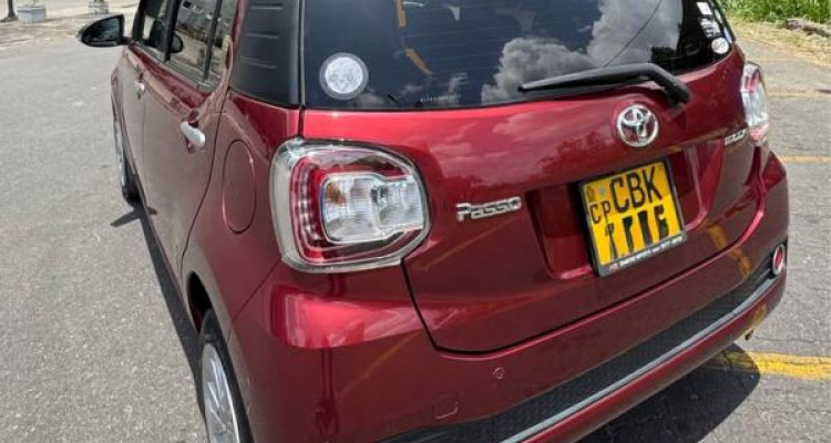 TOYOTA PASSO 2016