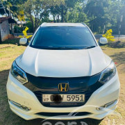 HONDA VEZEL 2016