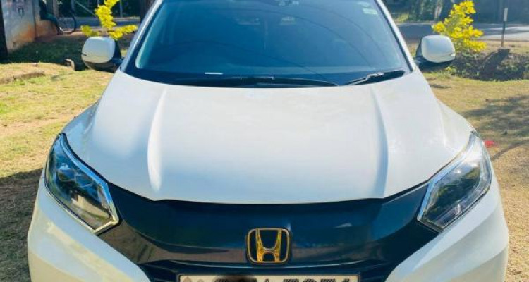 HONDA VEZEL 2016
