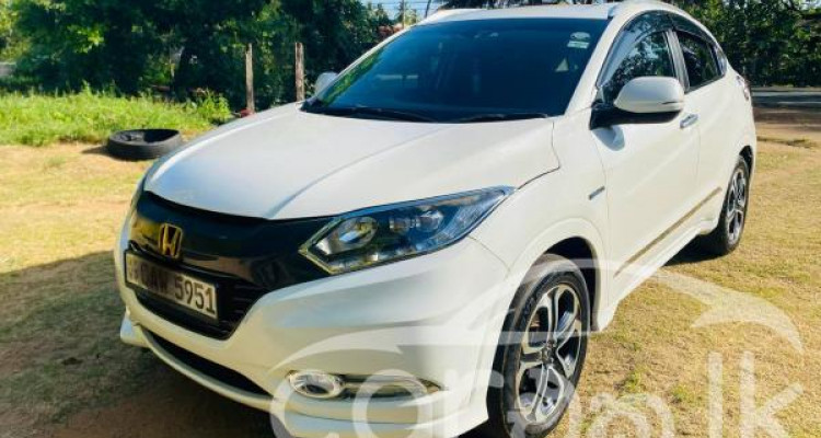 HONDA VEZEL 2016