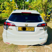 HONDA VEZEL 2016