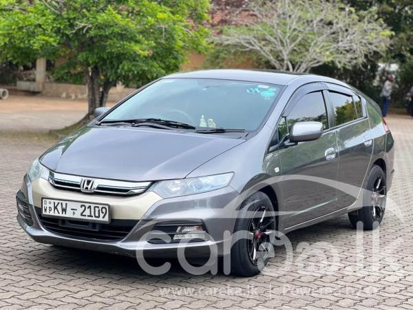 HONDA INSIGHT 2012